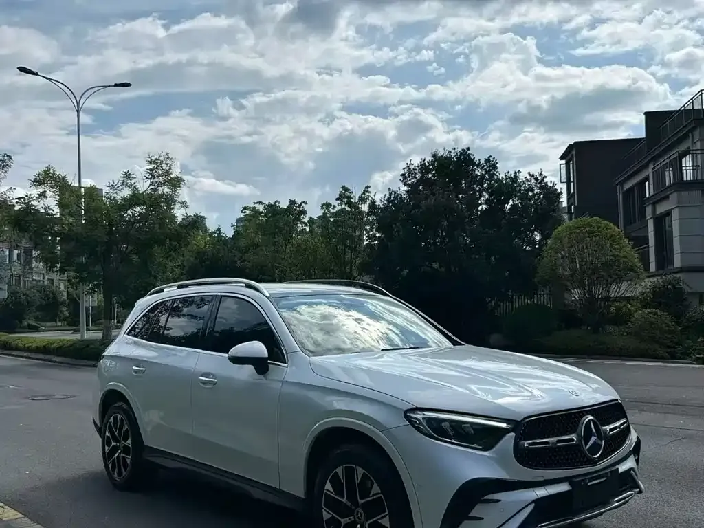 Mercedes-Benz GLC — фото 1