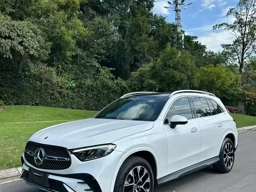 Mercedes-Benz GLC — фото 9