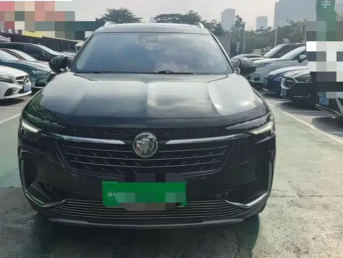 Buick Envision Plus — фото 2