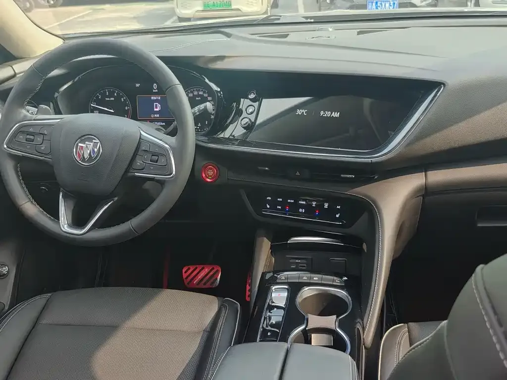 Buick Envision Plus — фото 7