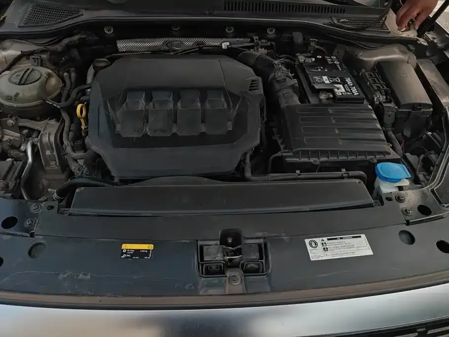 Volkswagen Passat — фото 8