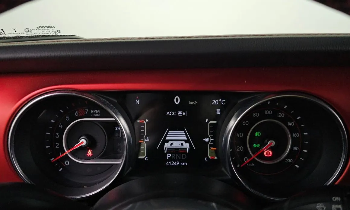 Jeep Wrangler — фото 2