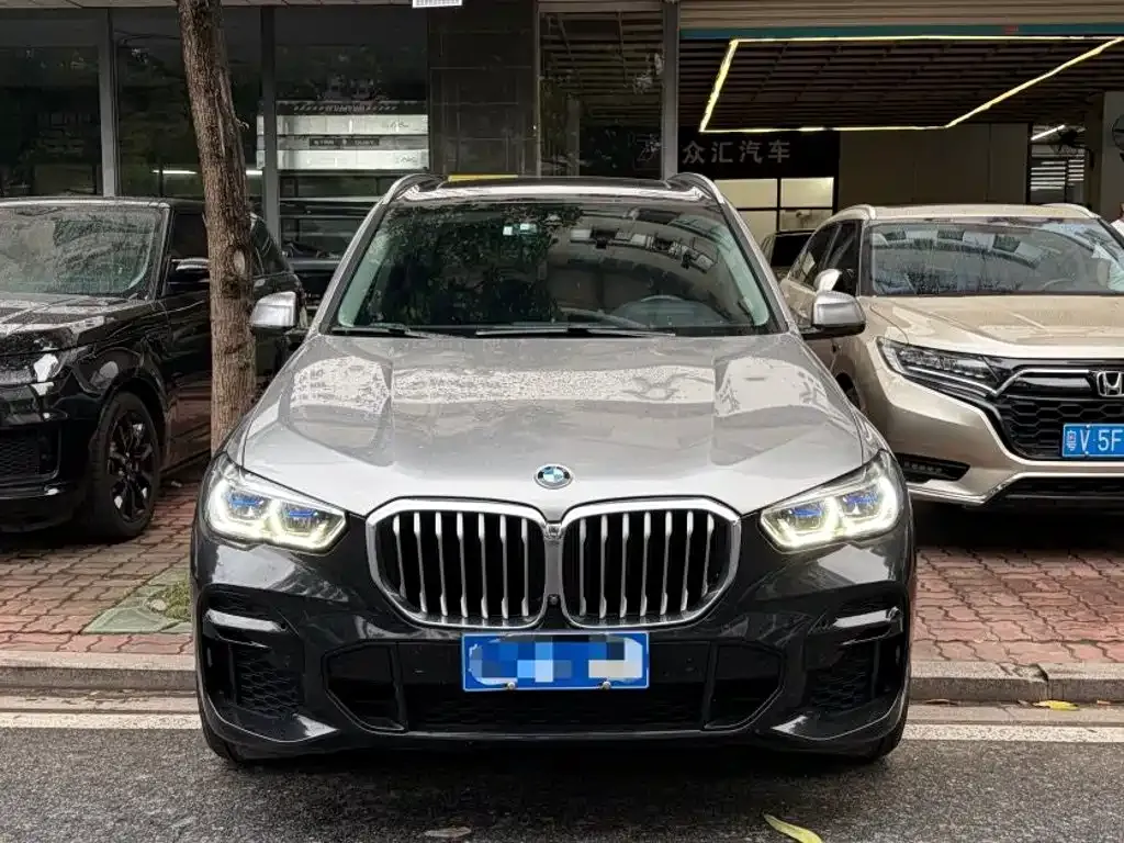 BMW X5 (Import) — фото 3