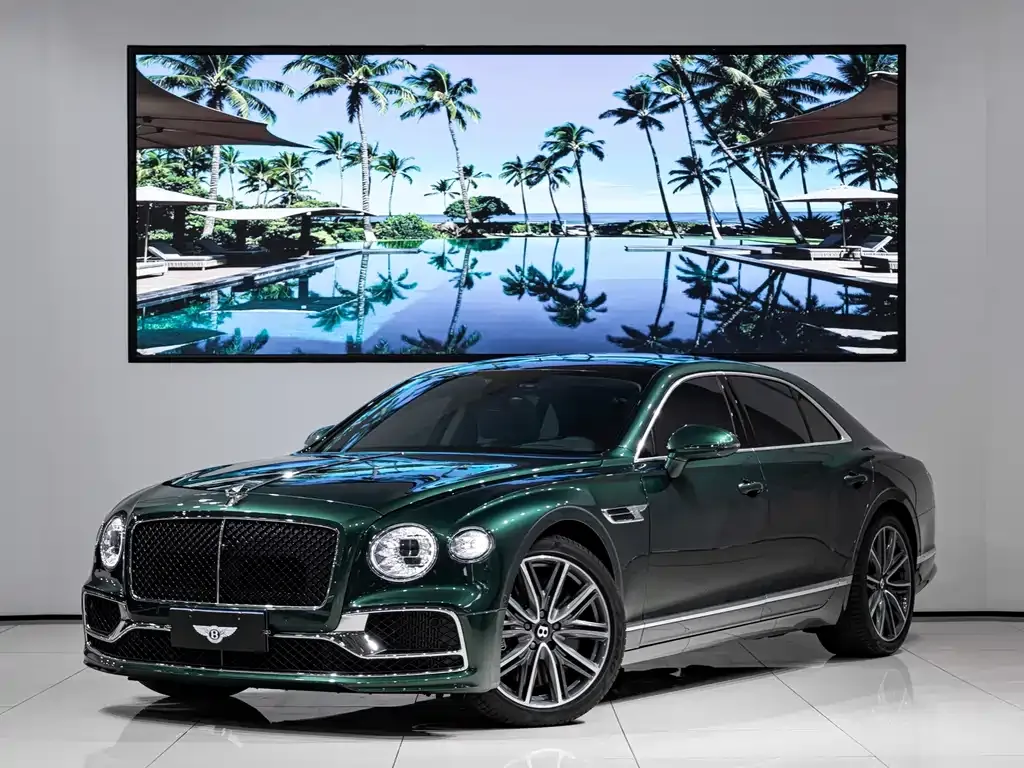 Bentley Flying Spur — фото 1