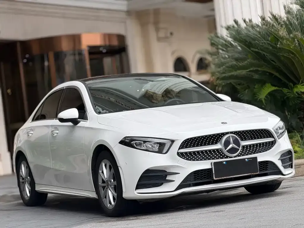 Mercedes-Benz A-Class — фото 2