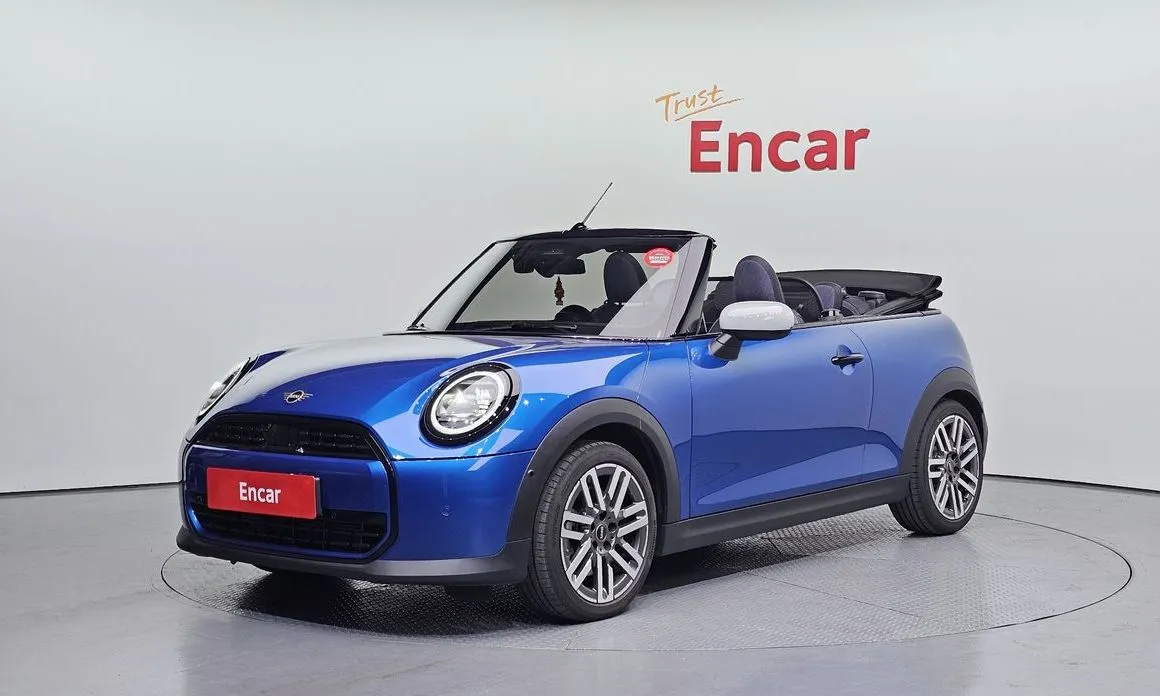 Mini Cooper Convertible — фото 1