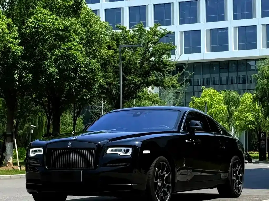 Rolls-Royce Wraith — фото 1