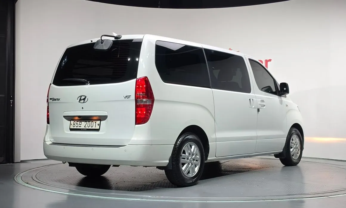 Hyundai Starex — фото 2