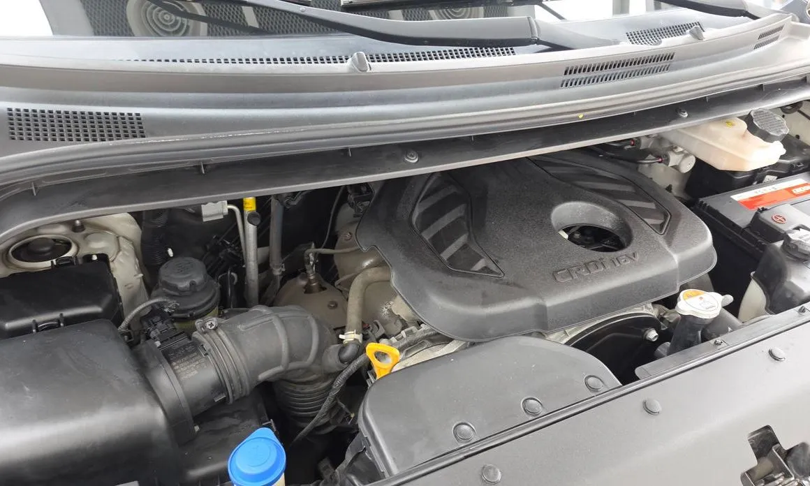 Hyundai Starex — фото 10