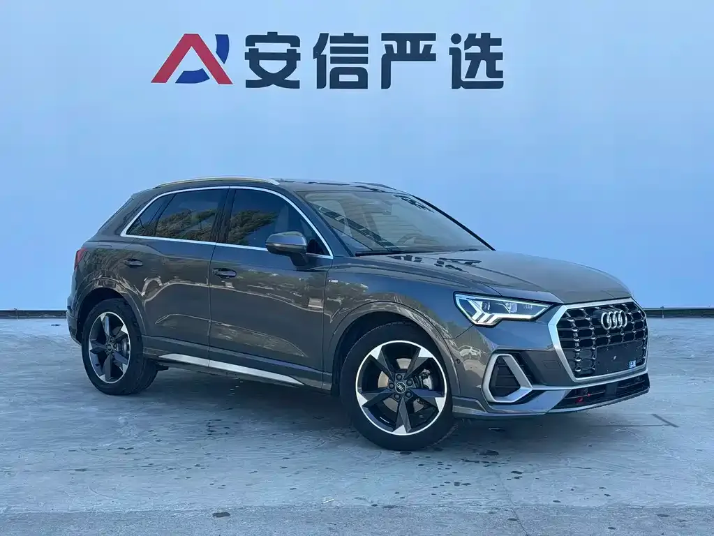 Audi Q3 — фото 5