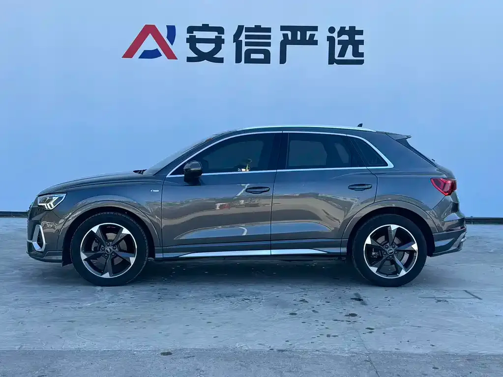 Audi Q3 — фото 7