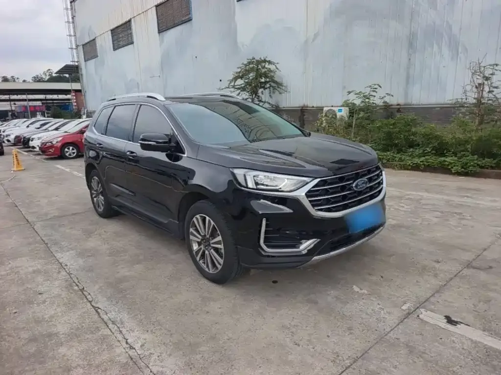 Ford Edge — фото 3