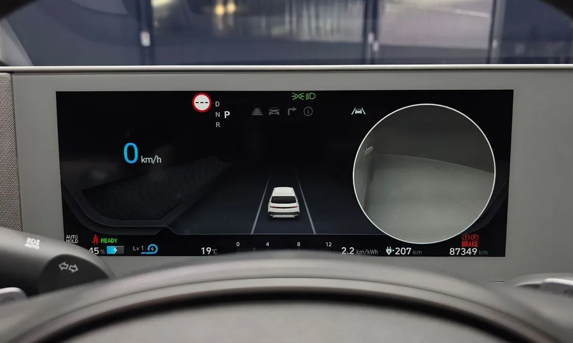 Hyundai Ioniq5 — фото 2