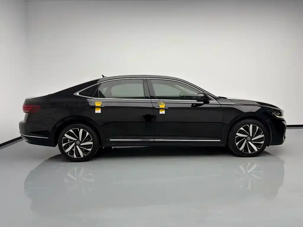 Volkswagen Passat — фото 2