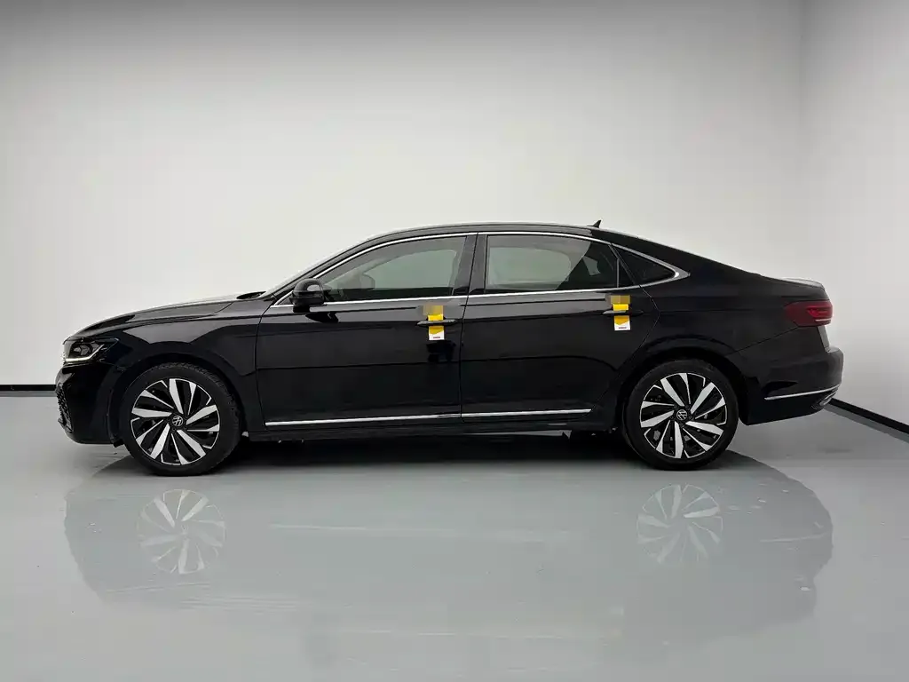 Volkswagen Passat — фото 3