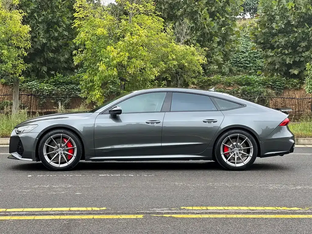 Audi A7 — фото 5