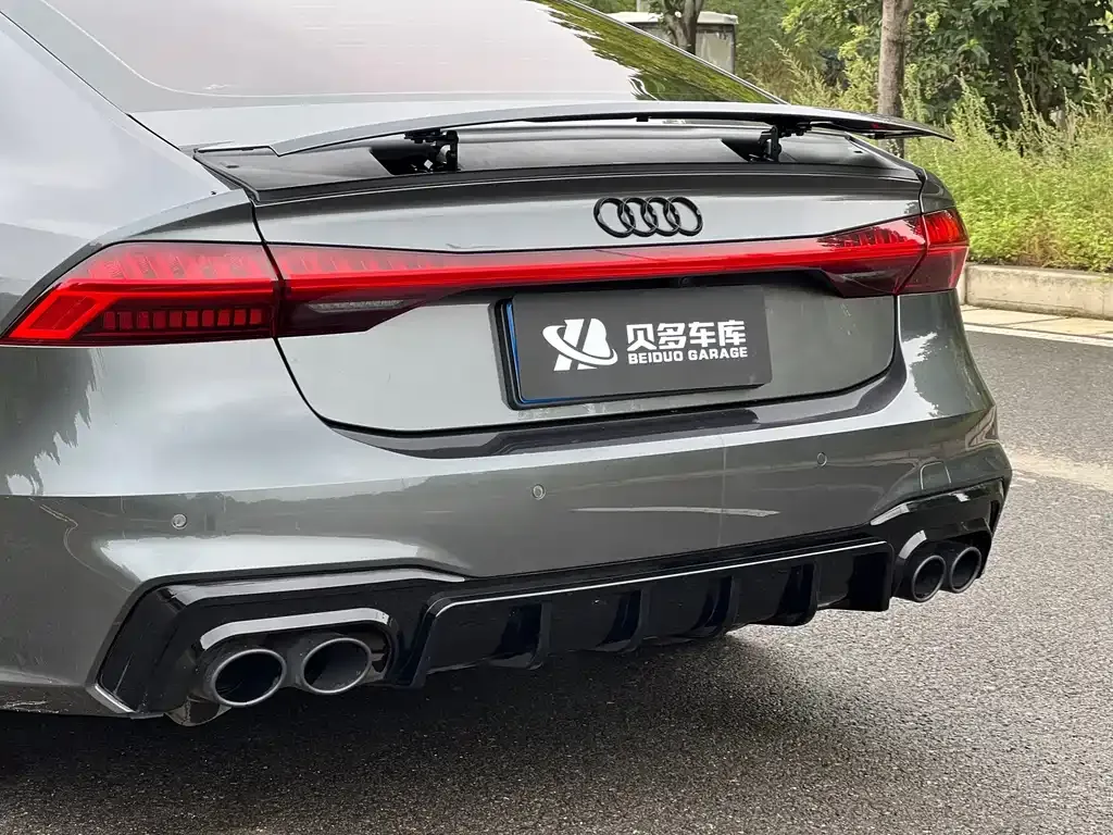 Audi A7 — фото 10