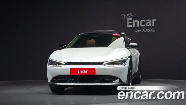 Kia EV6 — фото 10
