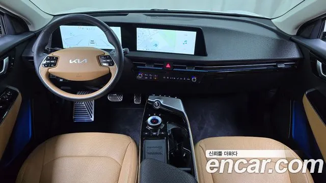 Kia EV6 — фото 9