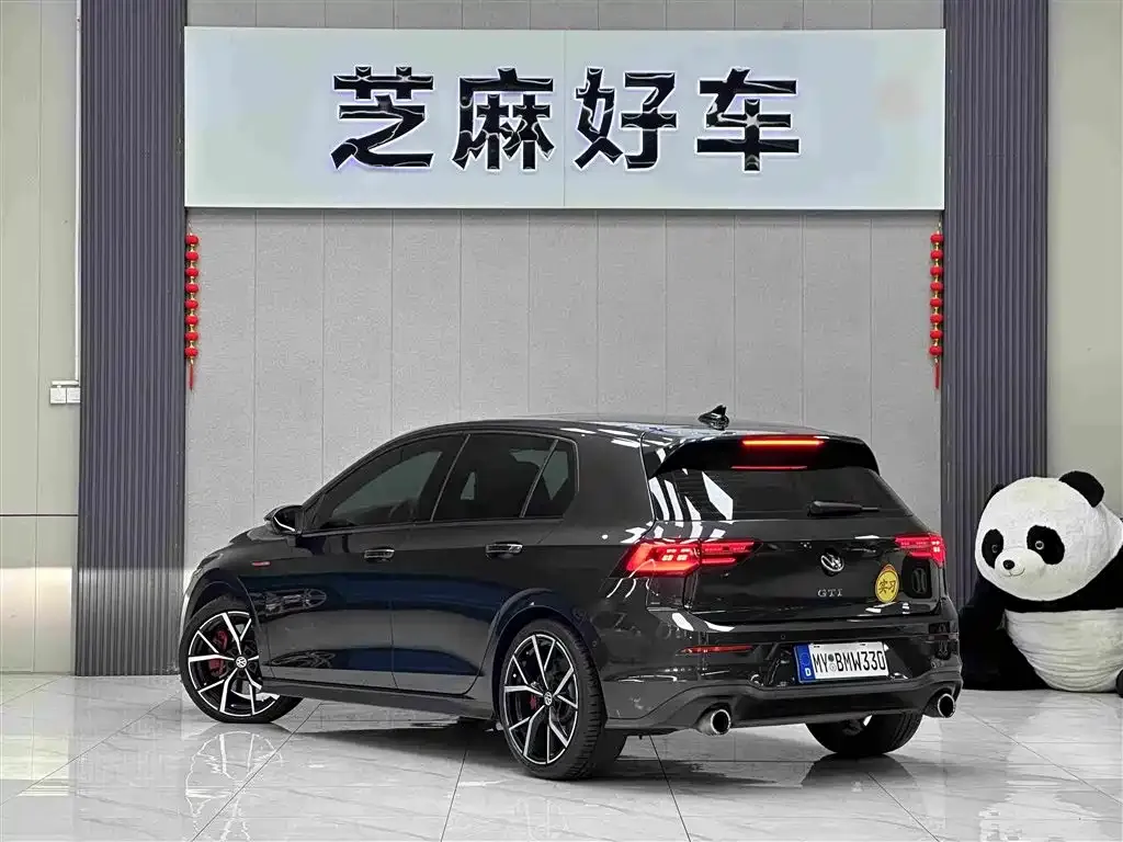 Volkswagen Golf GTI — фото 5
