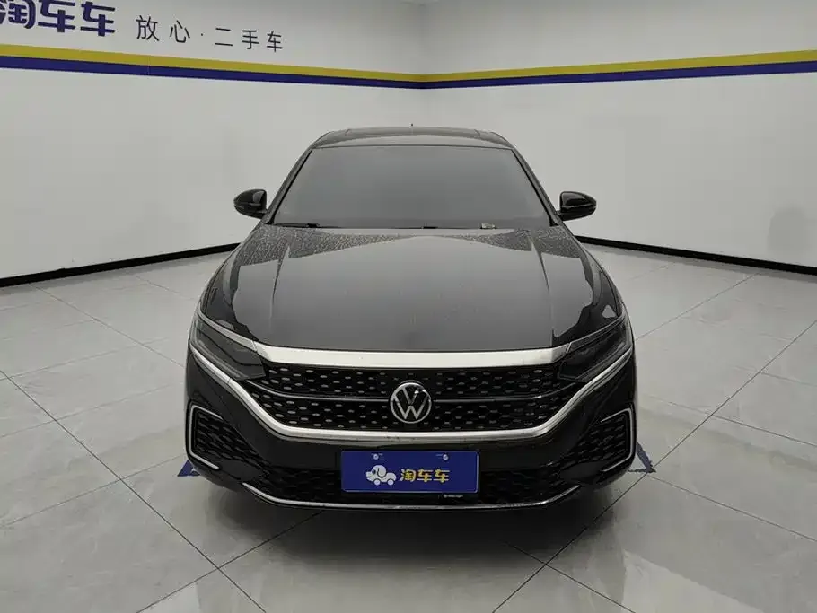 Volkswagen Passat — фото 3