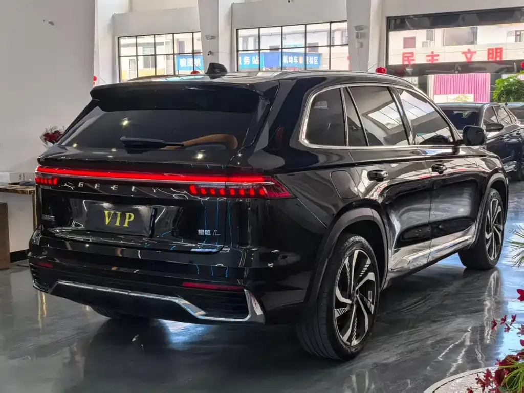 Geely Xingyue L — фото 6