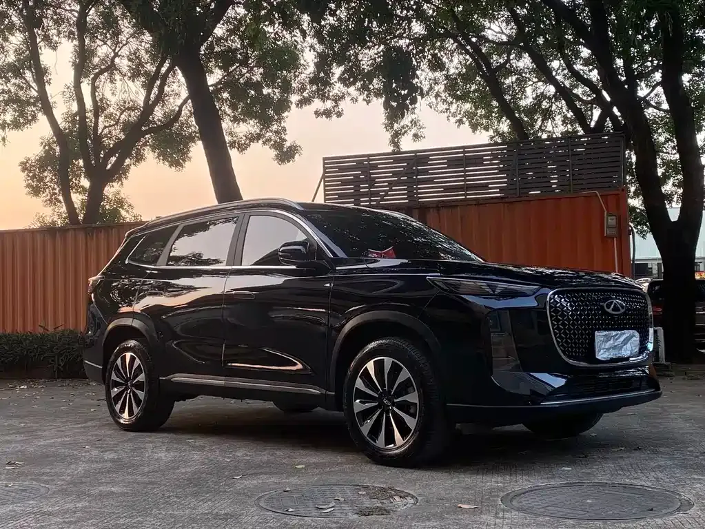 Chery Tiggo 8 PLUS — фото 2