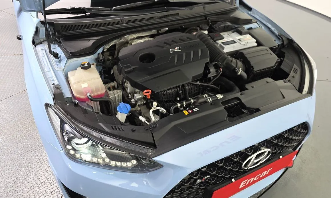 Hyundai Veloster — фото 9