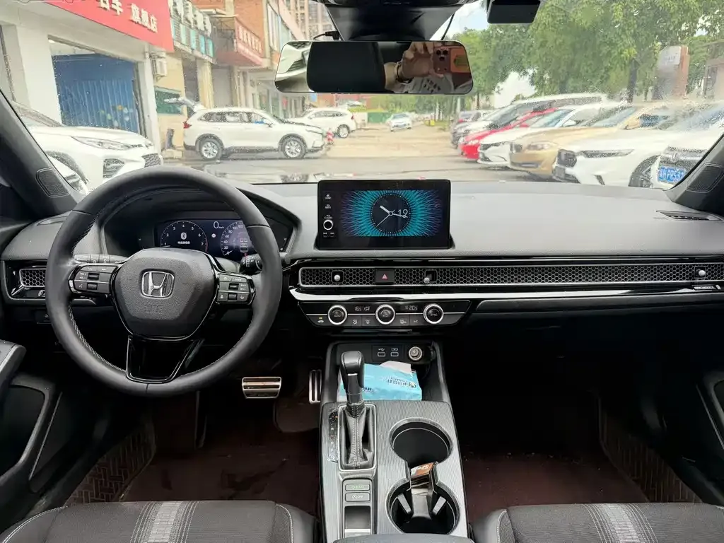 Honda Civic — фото 5