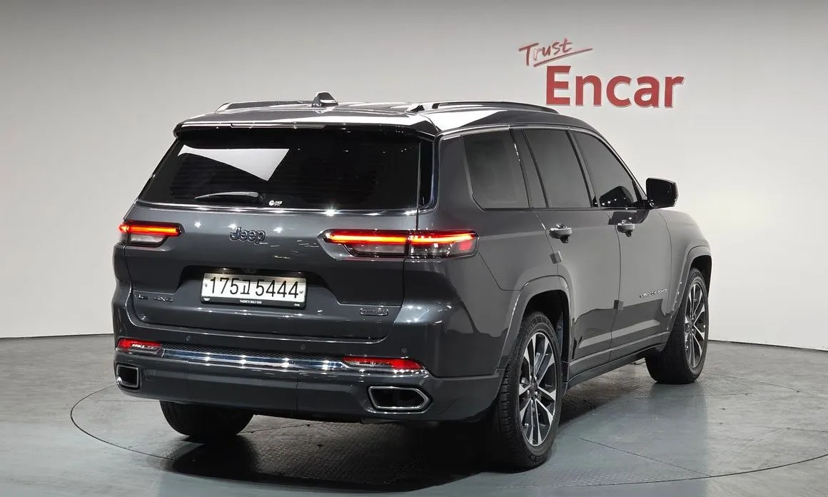 Jeep Cherokee — фото 2