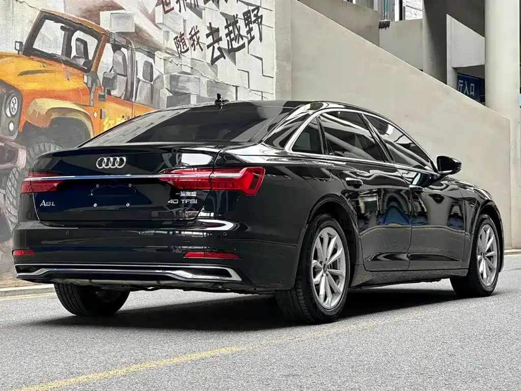 Audi A6L — фото 10