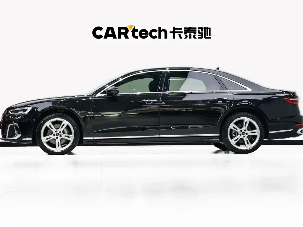 Audi A8 — фото 9