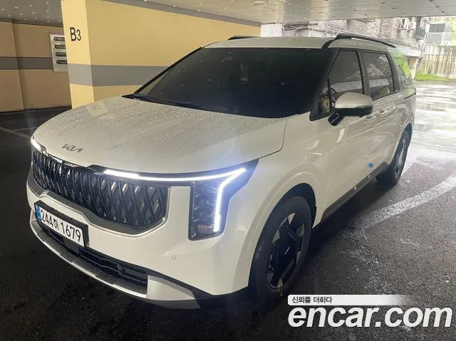 Kia Carnival — фото 7