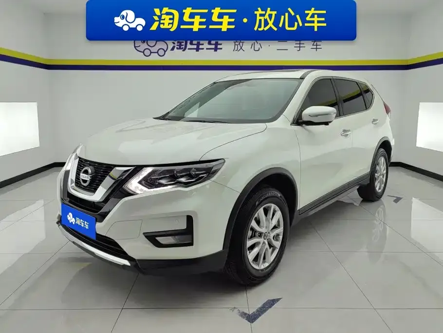 Nissan X-Trail — фото 1