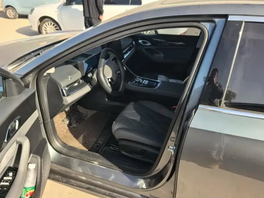 Geely Galaxy A7 EM — фото 2