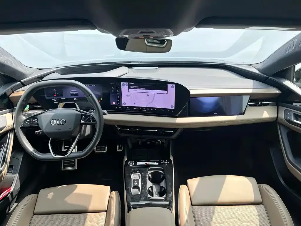 Audi A6L e-tron — фото 10
