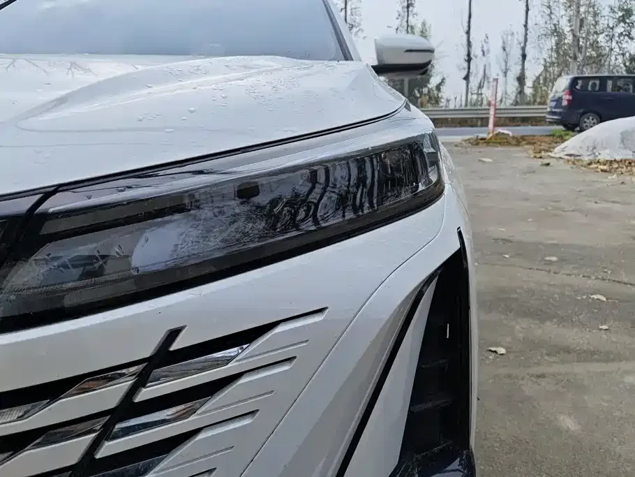 Changan CS75 PLUS — фото 2