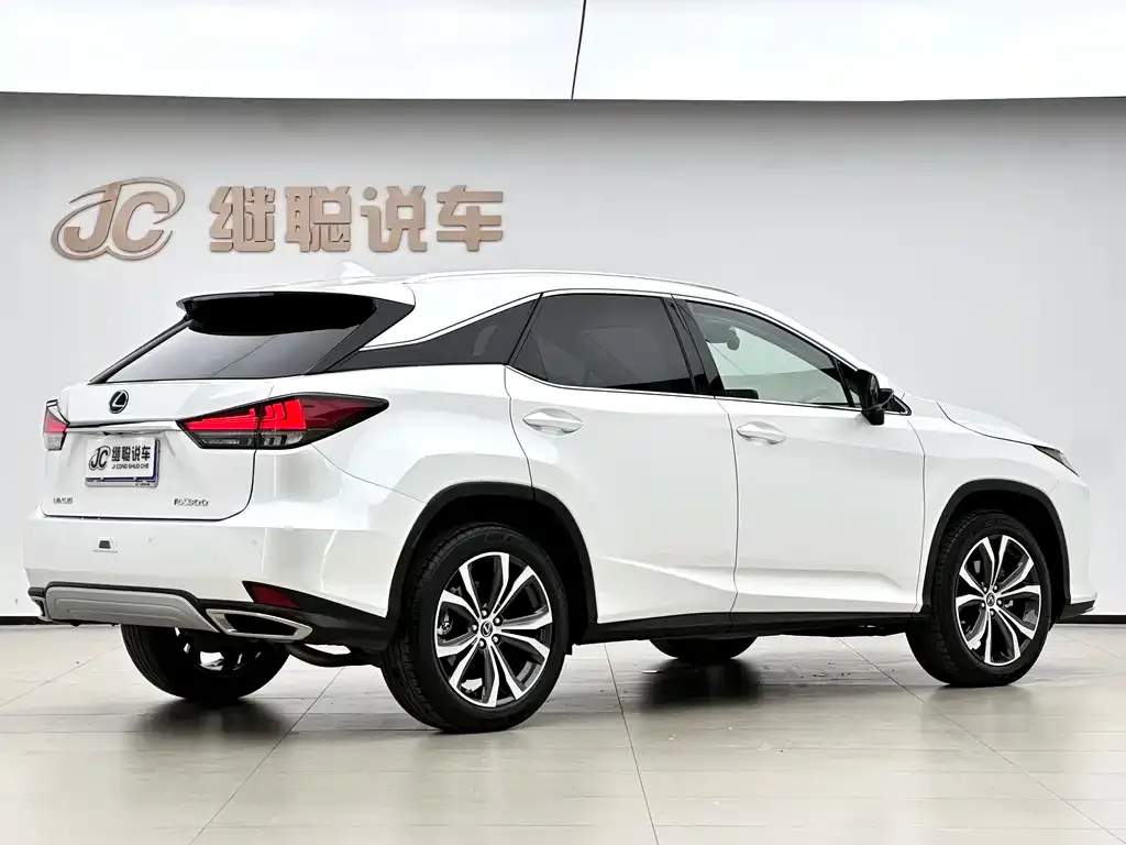 Lexus RX — фото 7