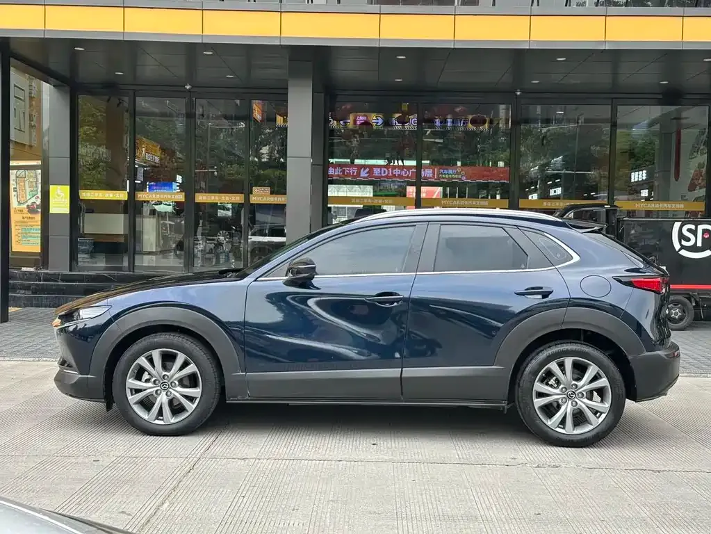 Mazda CX-30 — фото 4
