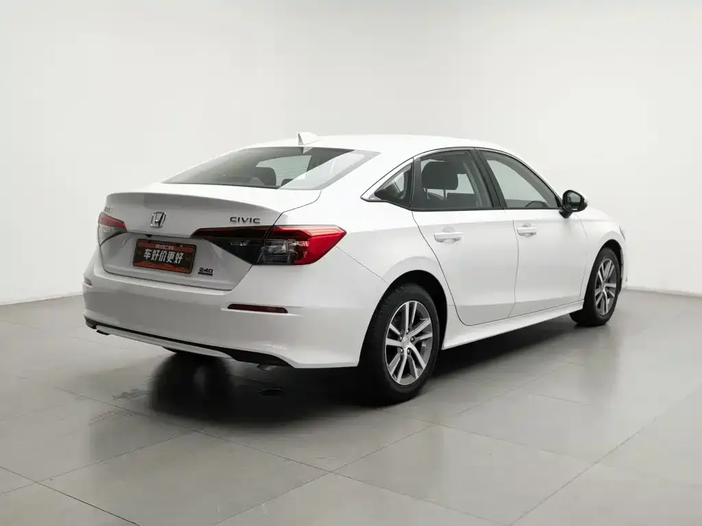 Honda Civic — фото 4