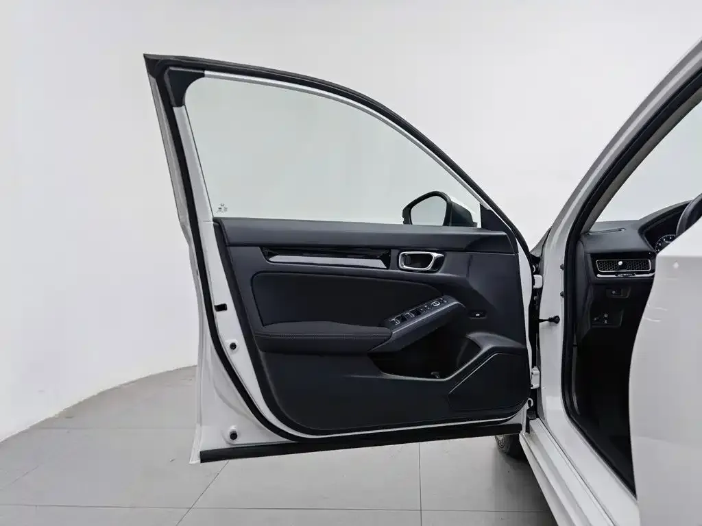 Honda Civic — фото 7