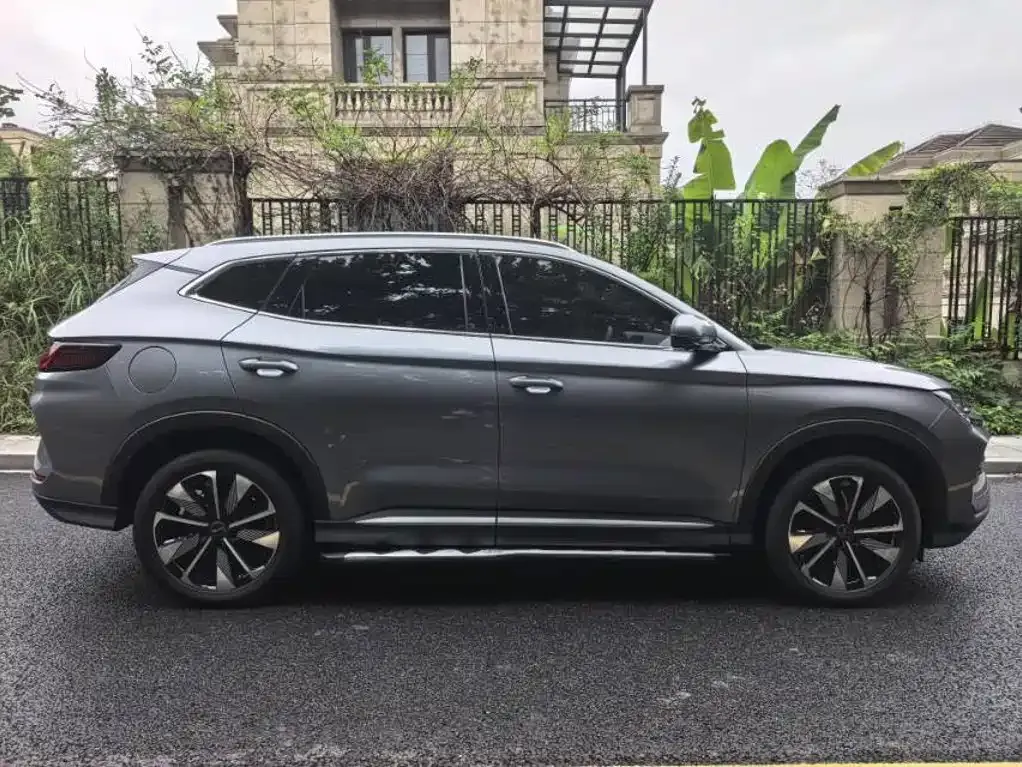 BYD PLUS New Energy — фото 8