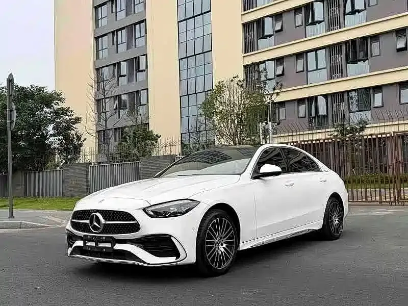 Mercedes-Benz C-Class — фото 1