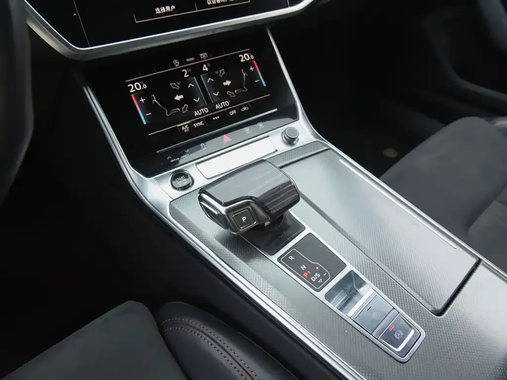 Audi A6L — фото 8