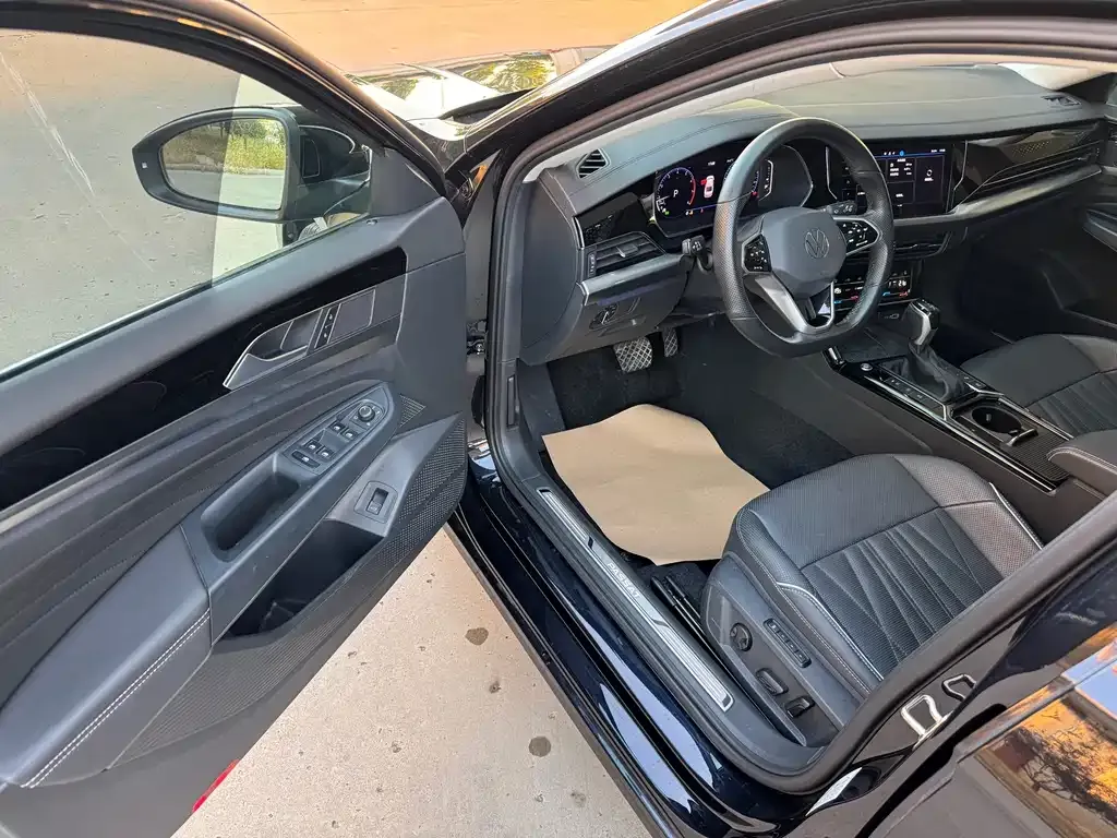 Volkswagen Passat — фото 7