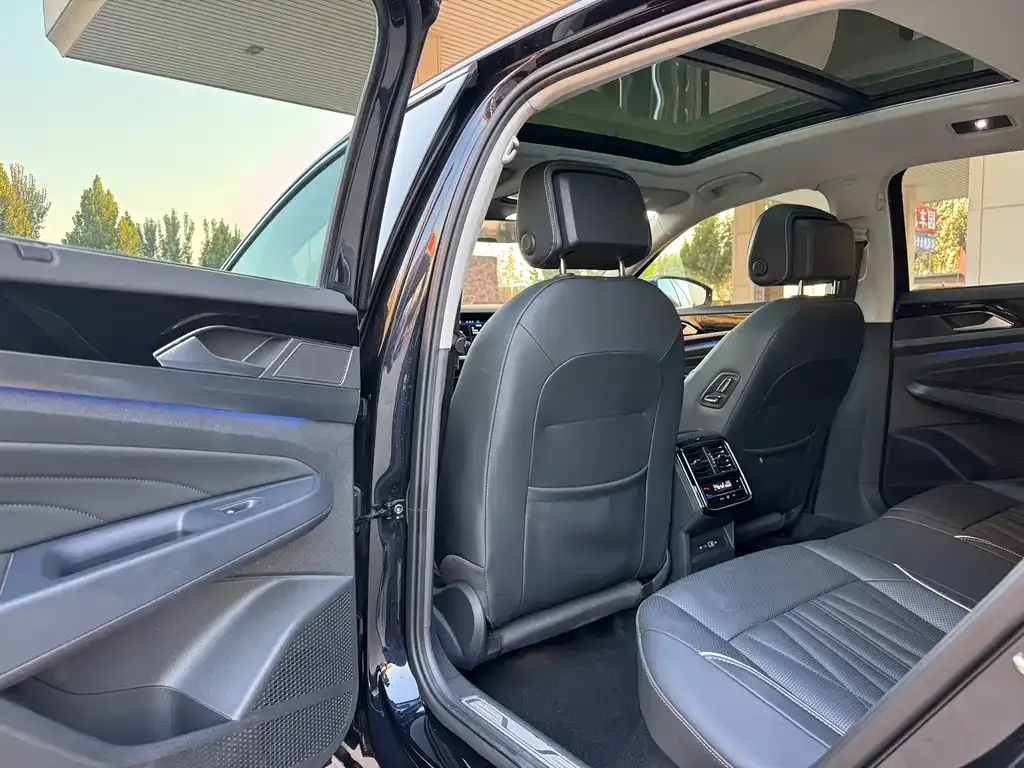 Volkswagen Passat — фото 2