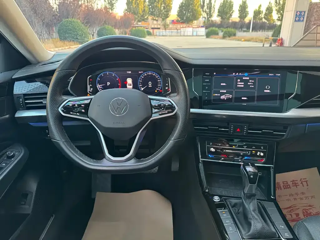 Volkswagen Passat — фото 4