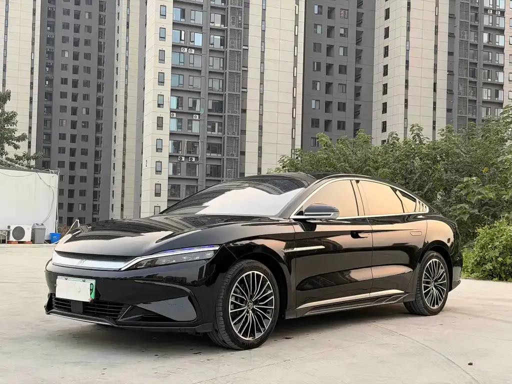 BYD Han — фото 1