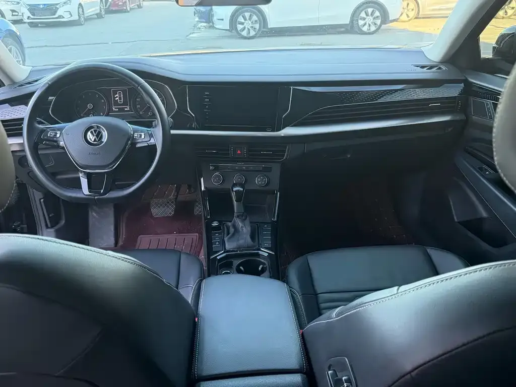 Volkswagen Passat — фото 4