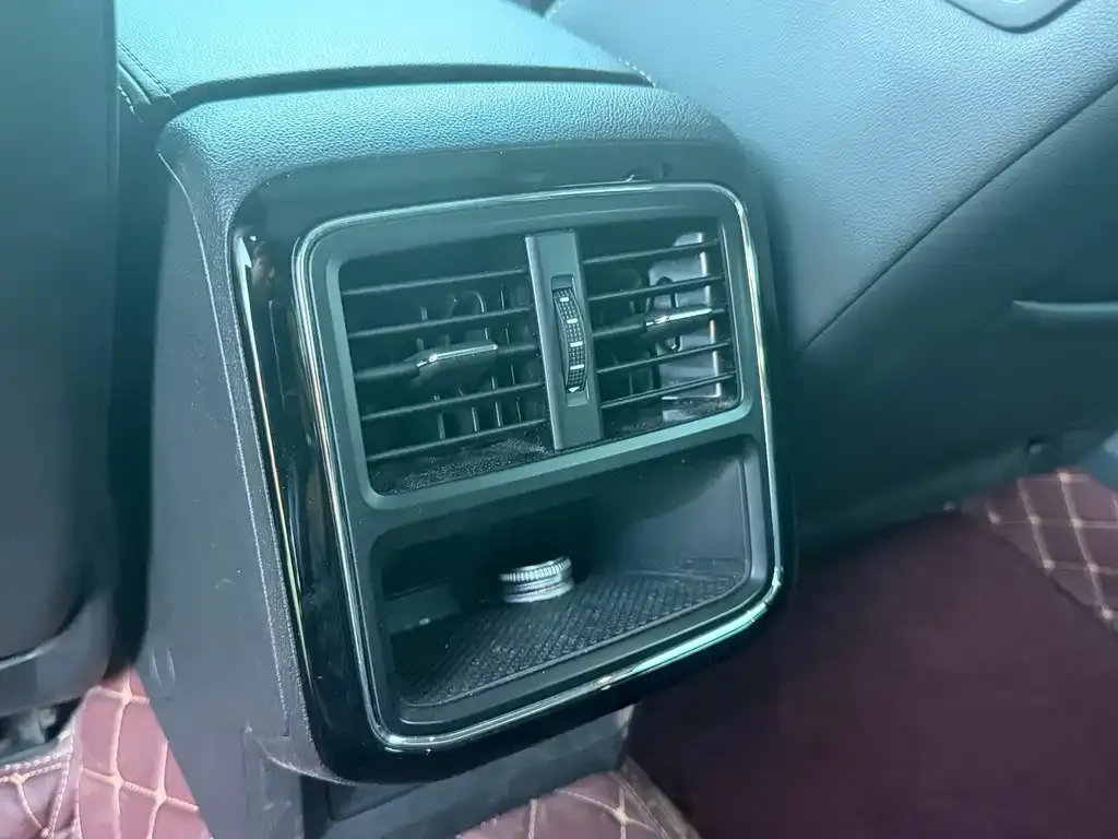 Volkswagen Passat — фото 3
